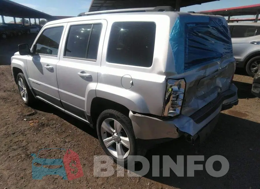 1C4NJPFB2DD181363 Photo# 3