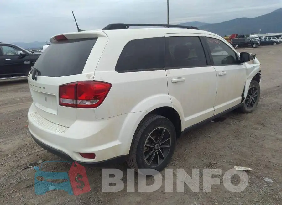 3C4PDCBG8JT509384 Photo# 4
