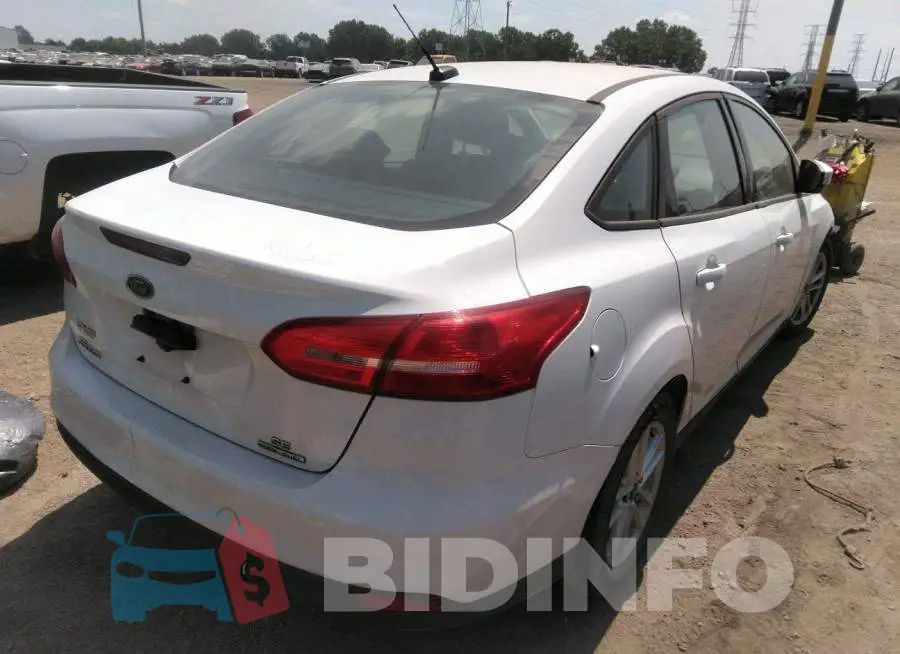 1FADP3F23FL244052 Photo# 4