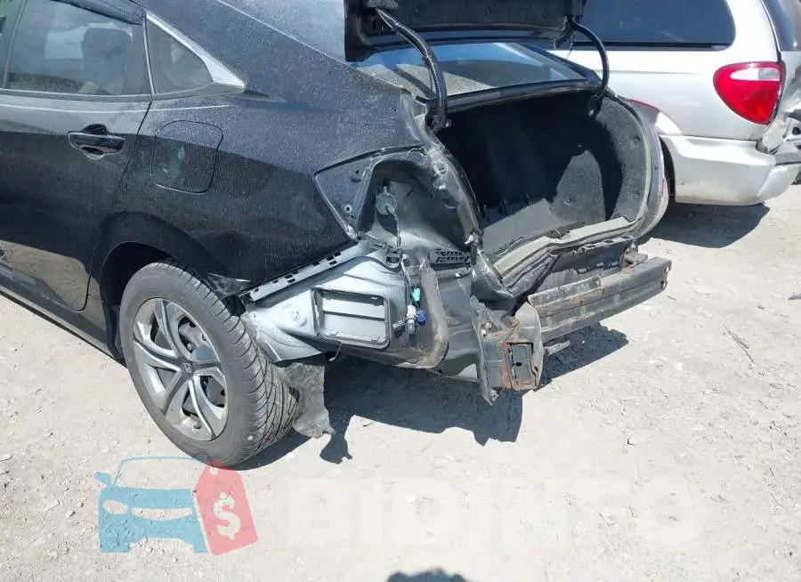 19XFC2F58GE058522 Photo# 5