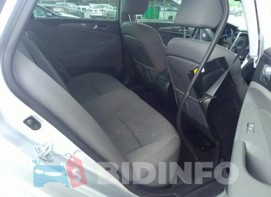 KMHEC4A45EA117849 Photo# 8