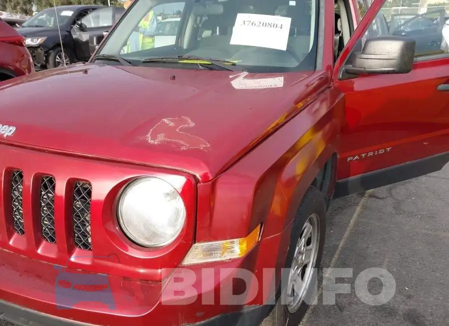 1C4NJPBBXFD164433 Photo# 6