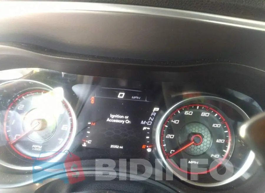 2C3CDXHG8NH152224 Photo# 7