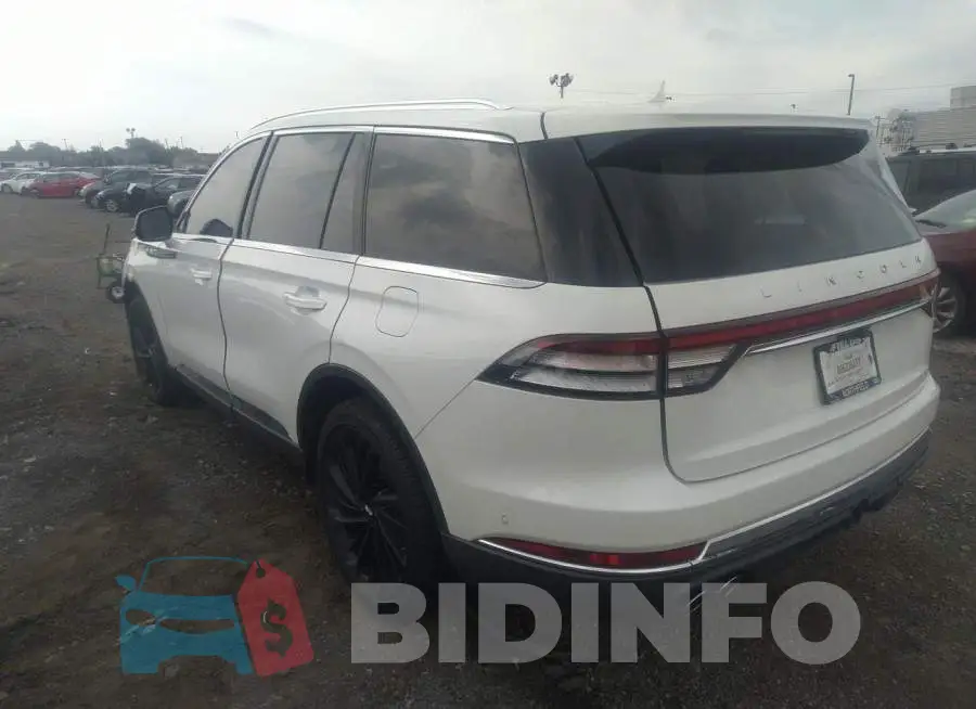 5LM5J7XC9LGL18084 Photo# 3