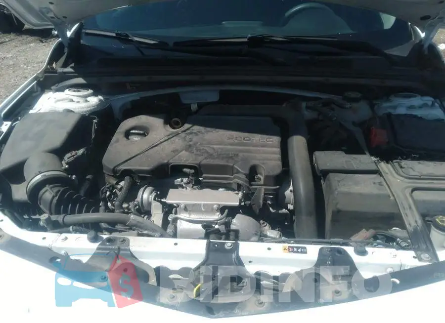1G1ZD5ST0JF243718 Photo# 10
