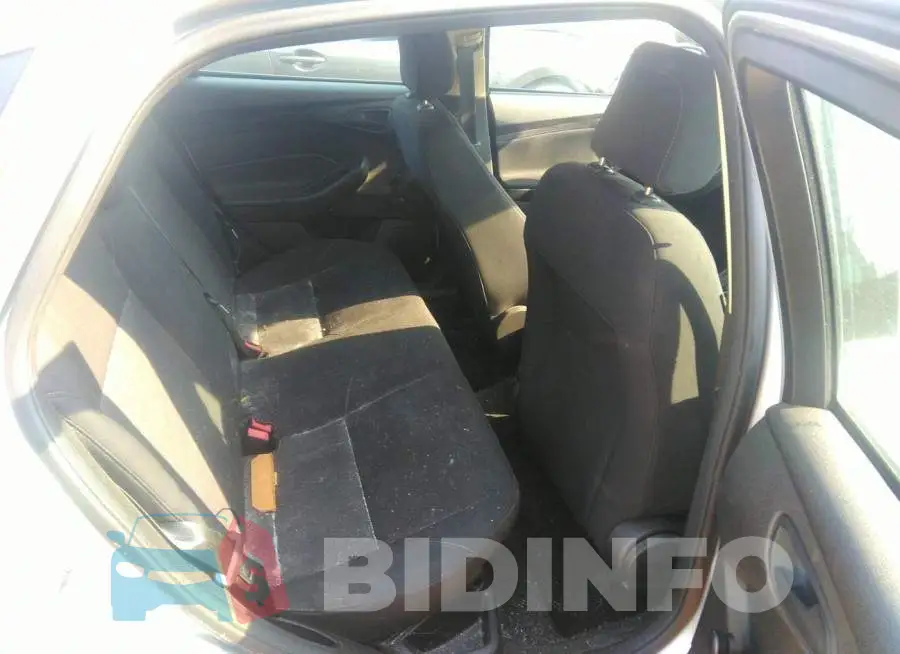 1FADP3E28GL224060 Photo# 8