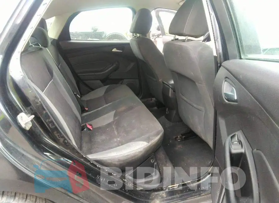 1FADP3F21EL178485 Photo# 8