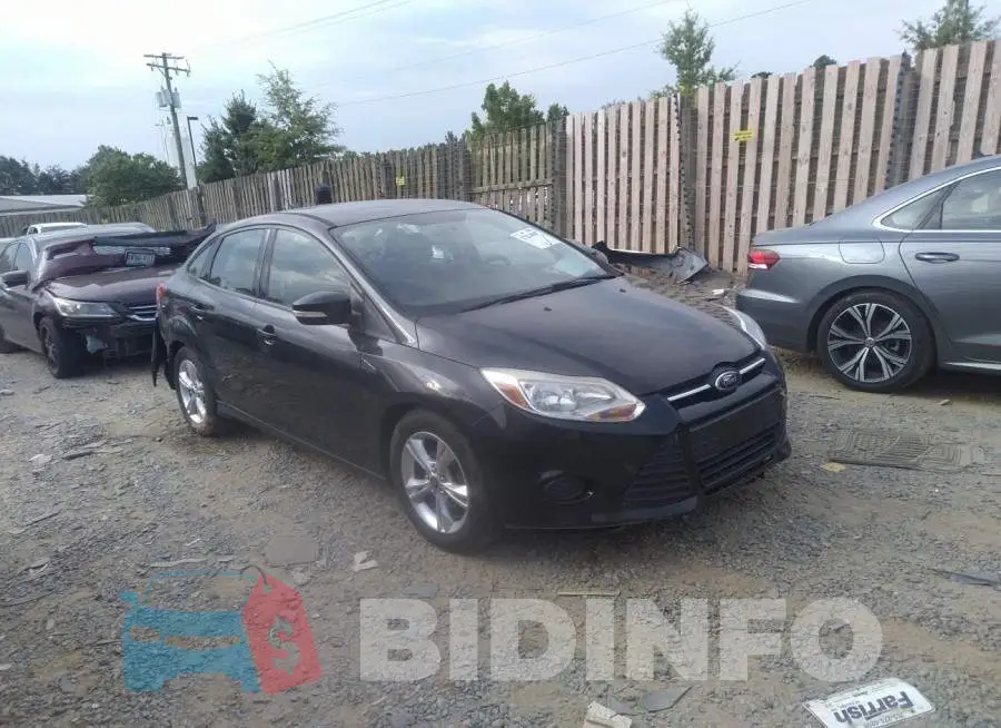 1FADP3F24EL188881 Photo# 1
