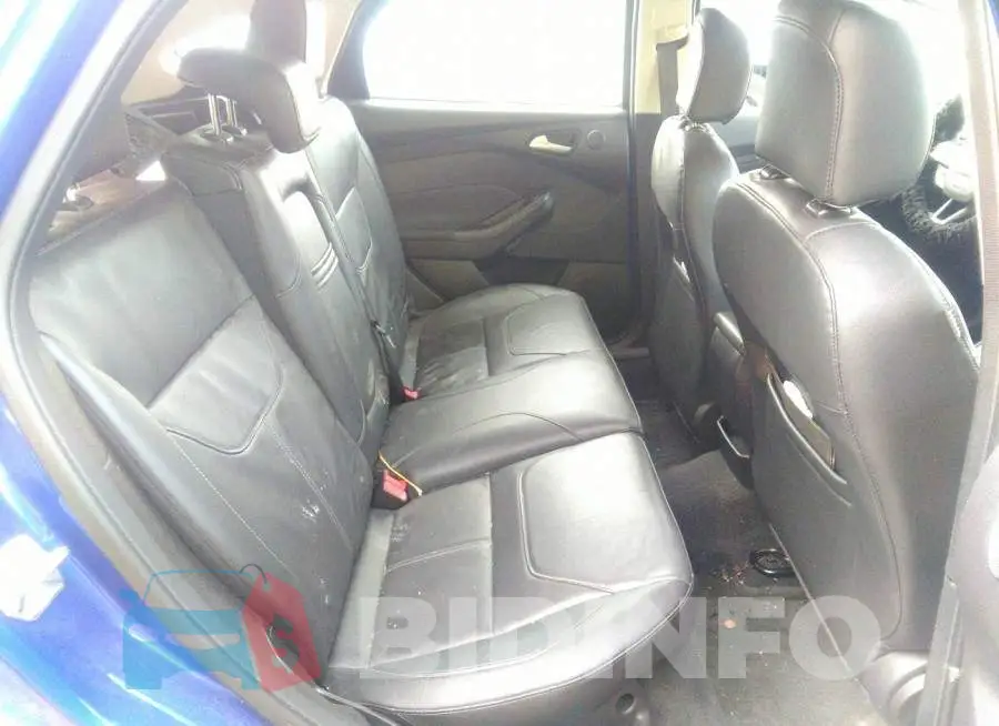 1FADP3N23FL247907 Photo# 8