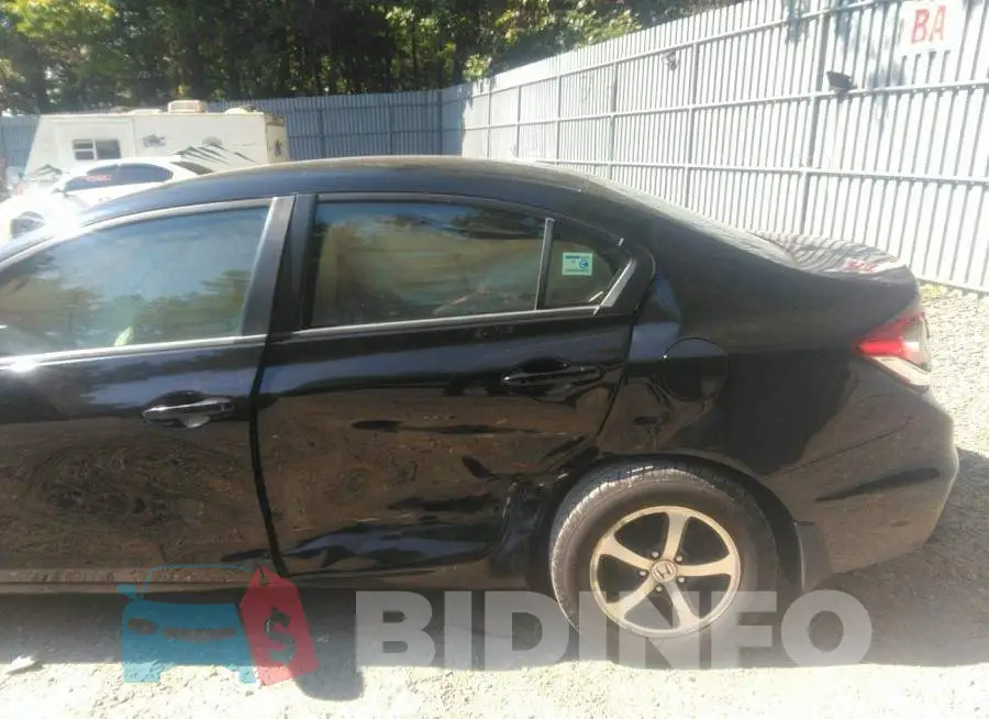 19XFB2F73FE282249 Photo# 6