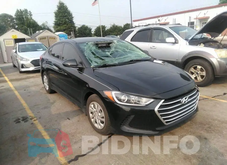 5NPD74LFXJH377945 Photo# 1