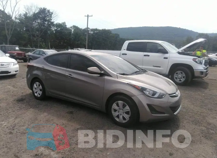 5NPDH4AE8GH732143 Photo# 1