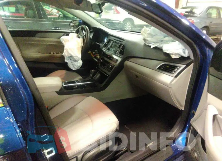 5NPE24AA8FH160797 Photo# 5