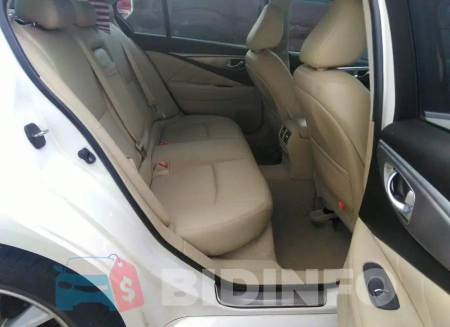 JN1BV7AR6FM408894 Photo# 8