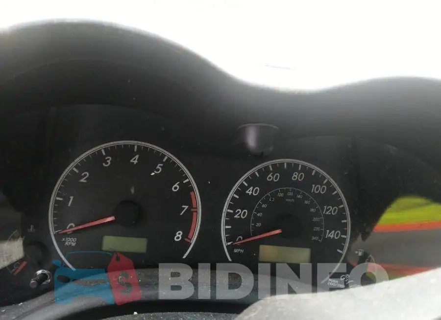 2T1BU4EE8DC082371 Photo# 7
