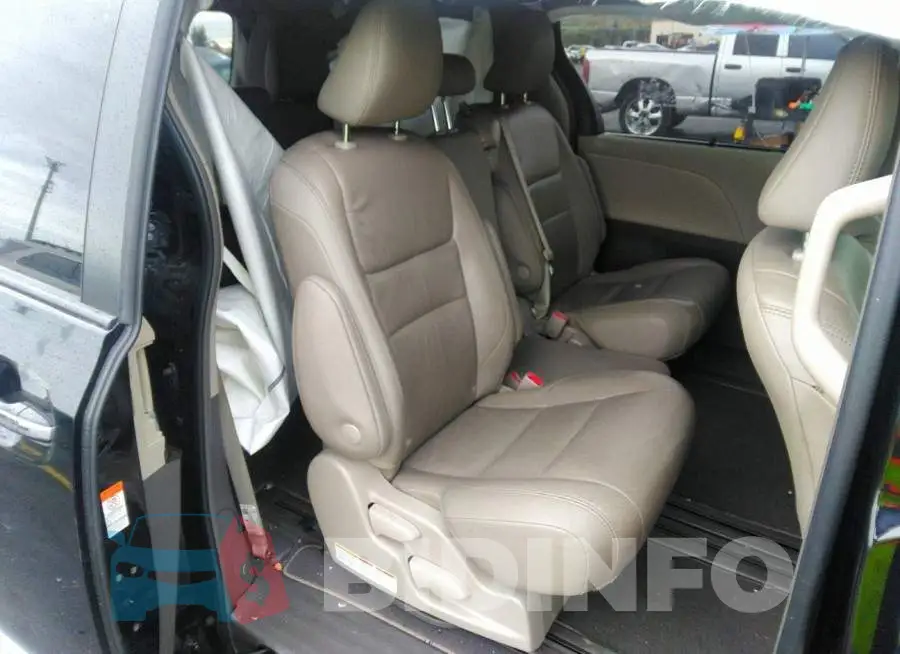 5TDYZ3DCXKS985552 Photo# 8