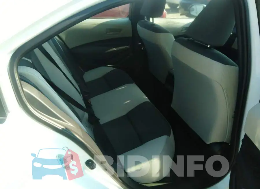 5YFB4MDE2PP025413 Photo# 8