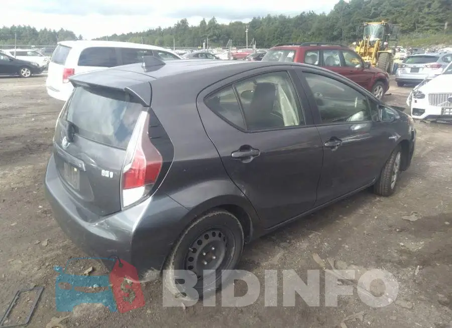 JTDKDTB30F1091019 Photo# 4