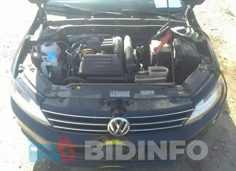 3VW2B7AJ2HM202654 Photo# 10