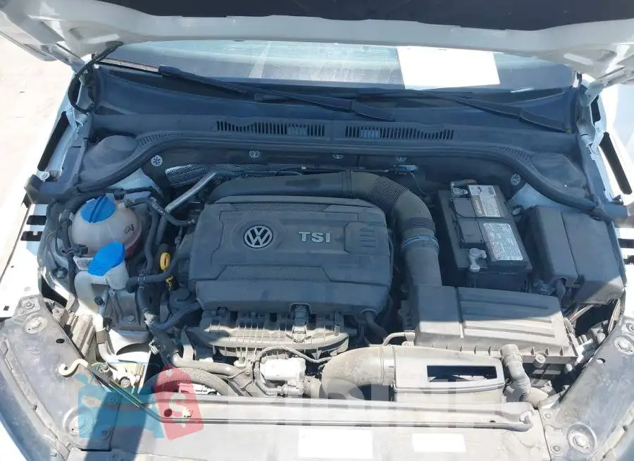 3VWD17AJ2HM388613 Photo# 10