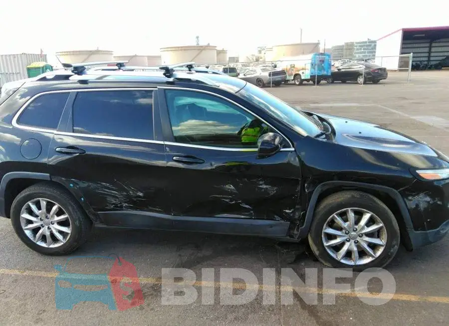 1C4PJLDBXEW173182 Photo# 6