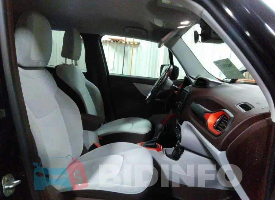 ZACCJBBT9FPB78246 Photo# 5