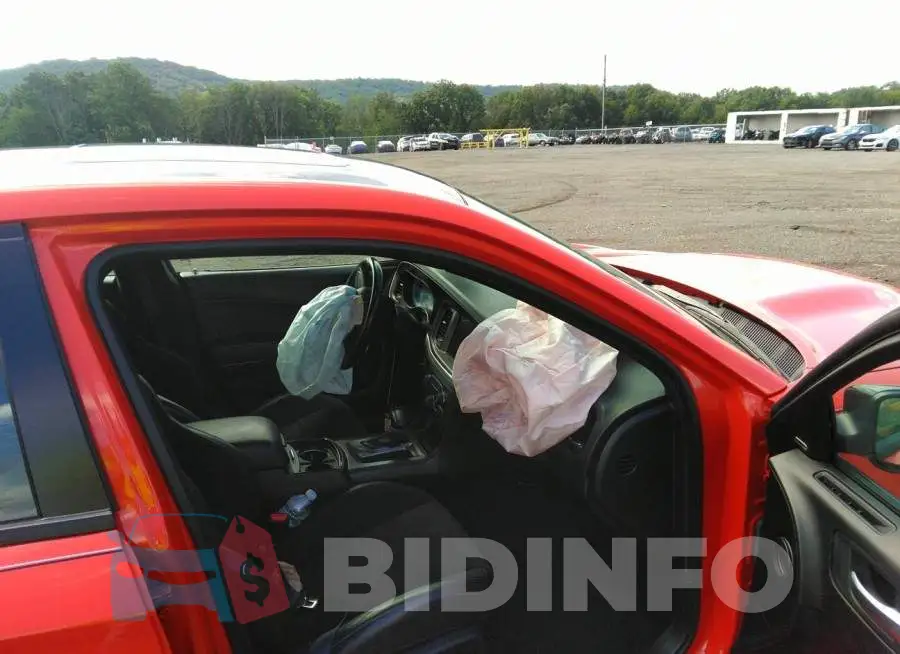 2C3CDXCT9MH636437 Photo# 5