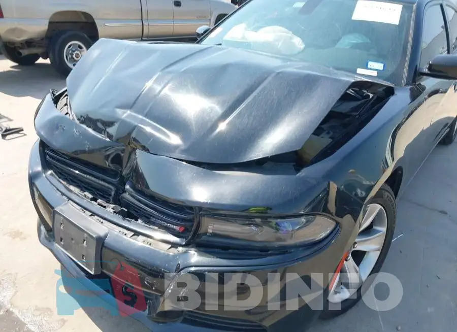 2C3CDXHG4FH800935 Photo# 6