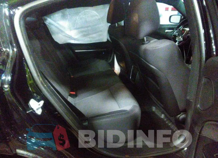 2C3CDXJG2GH293867 Photo# 8
