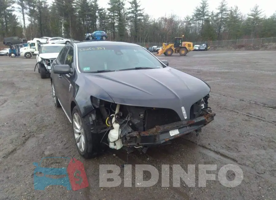1LNHL9DK3FG602252 Photo# 6
