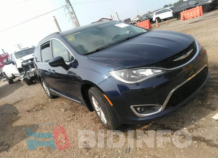 2C4RC1BG5HR513194 Photo# 1