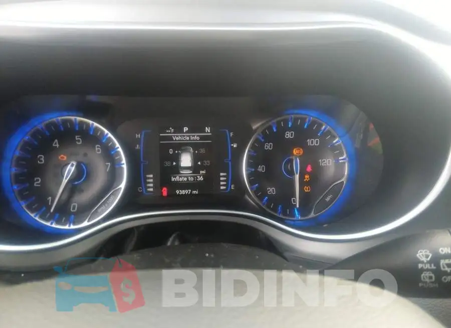 2C4RC1FGXKR652707 Photo# 7