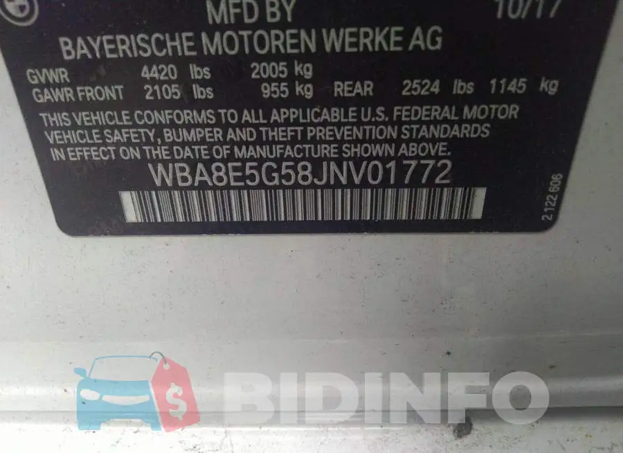 WBA8E5G58JNV01772 Photo# 9