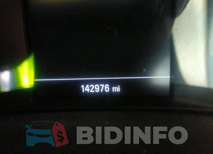 1G1ZD5ST5JF138768 Photo# 7