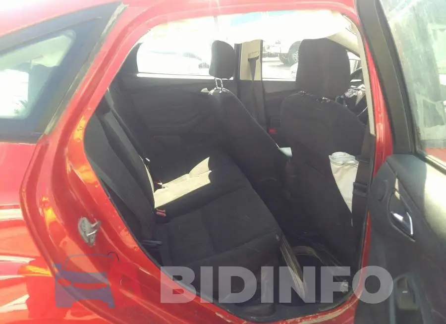 1FADP3H26HL328706 Photo# 8