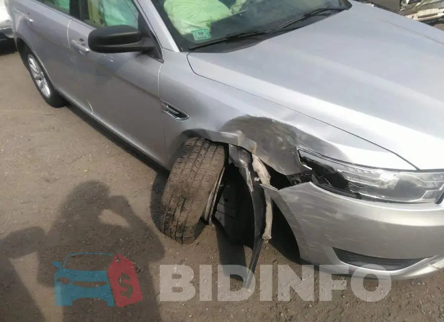 1FAHP2D82EG138119 Photo# 6
