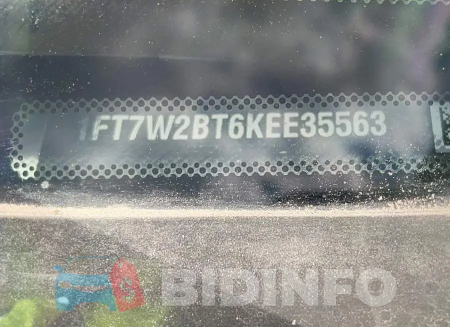 1FT7W2BT6KEE35563 Photo# 9