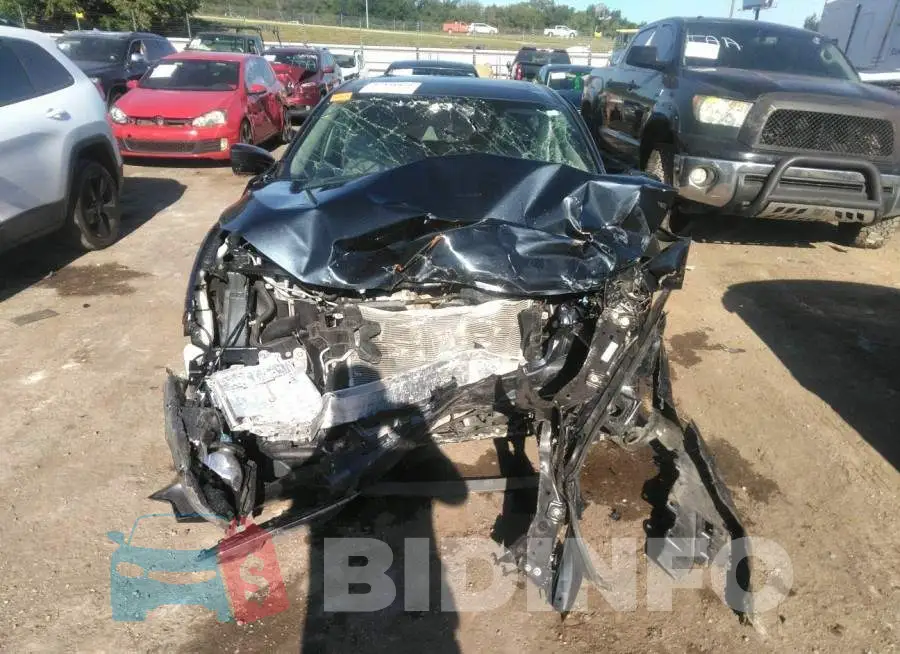 19XFC1F32ME202652 Photo# 6
