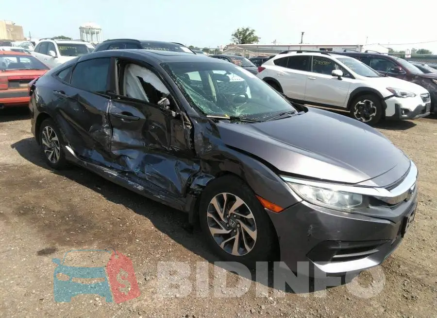 19XFC2F77GE210422 Photo# 1