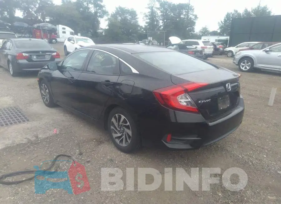 2HGFC2F71GH517610 Photo# 3