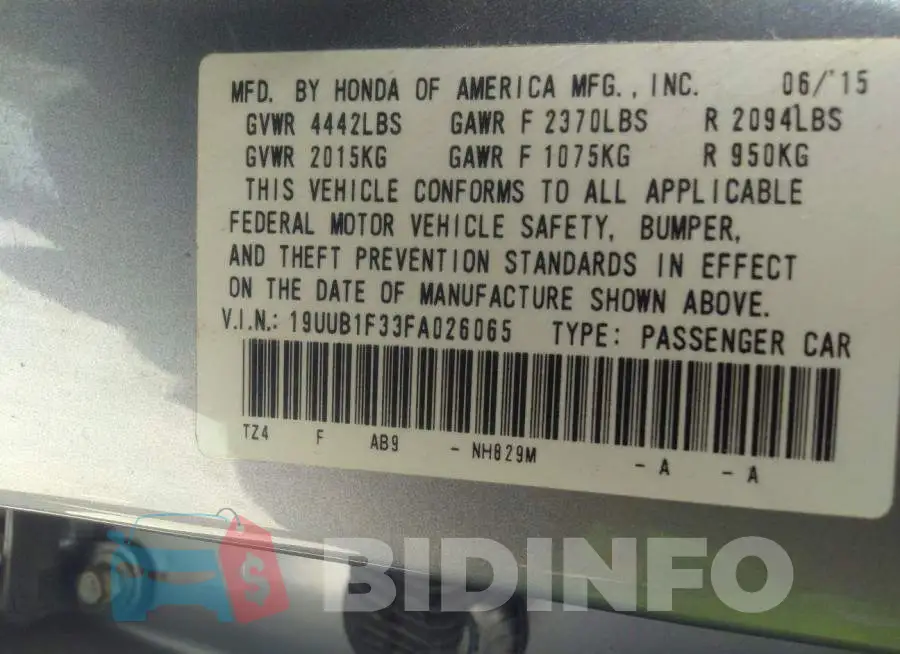19UUB1F33FA026065 Photo# 9