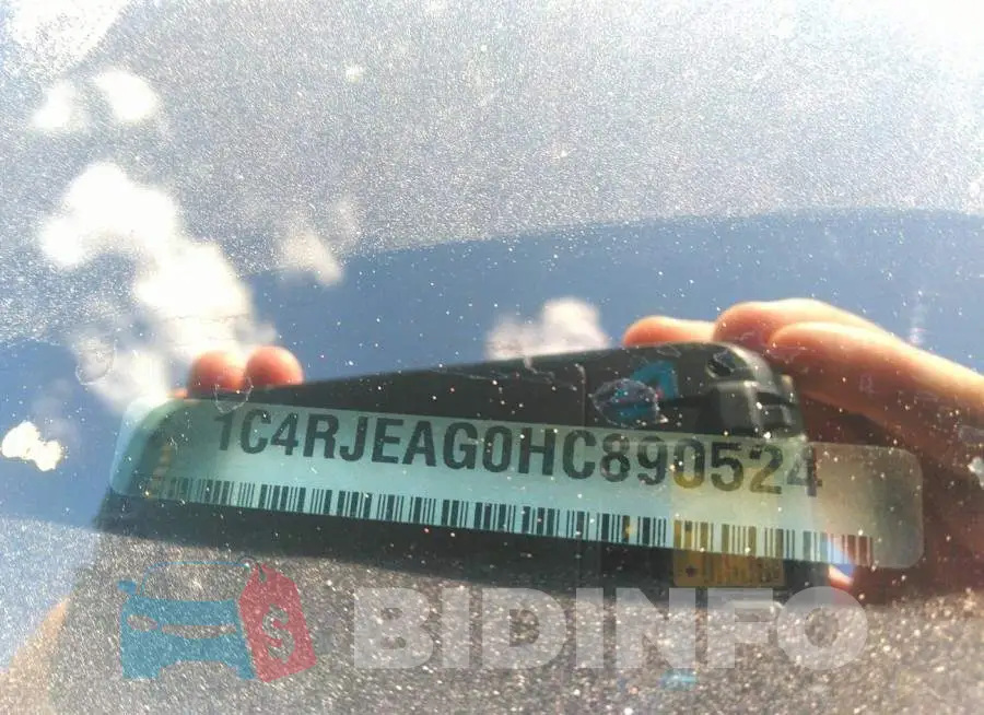 1C4RJEAG0HC890524 Photo# 9