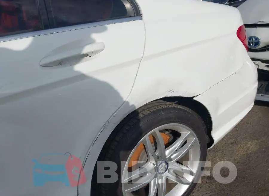 WDDGF4HB9DR264450 Photo# 6