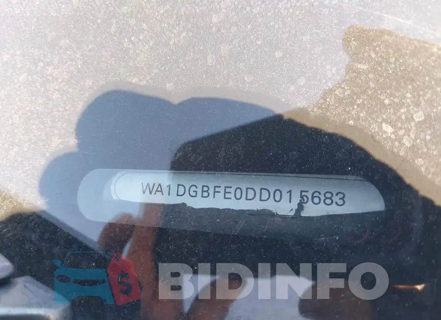 WA1DGBFE0DD015683 Photo# 9