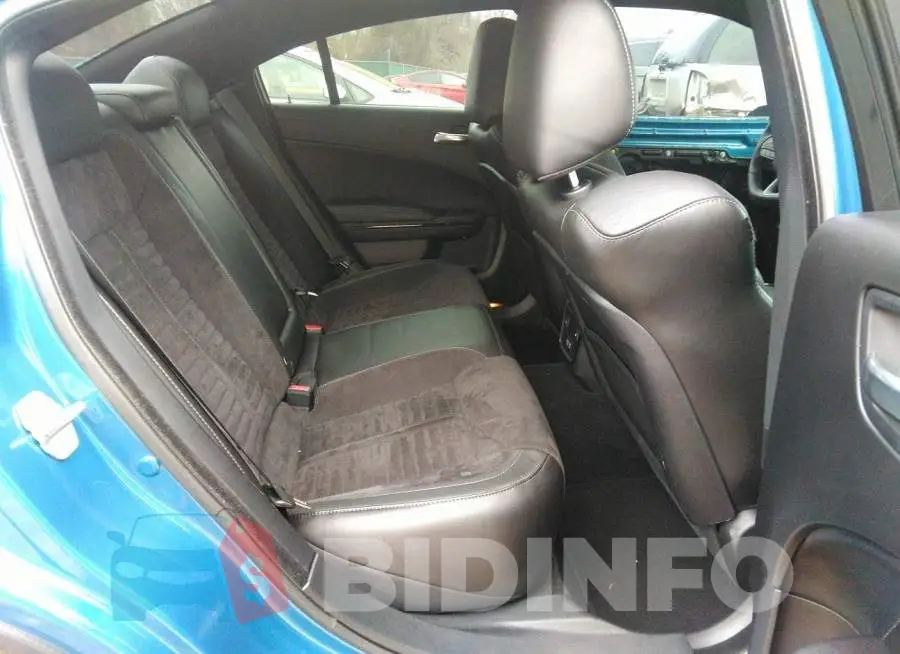 2C3CDXCT7MH551225 Photo# 8