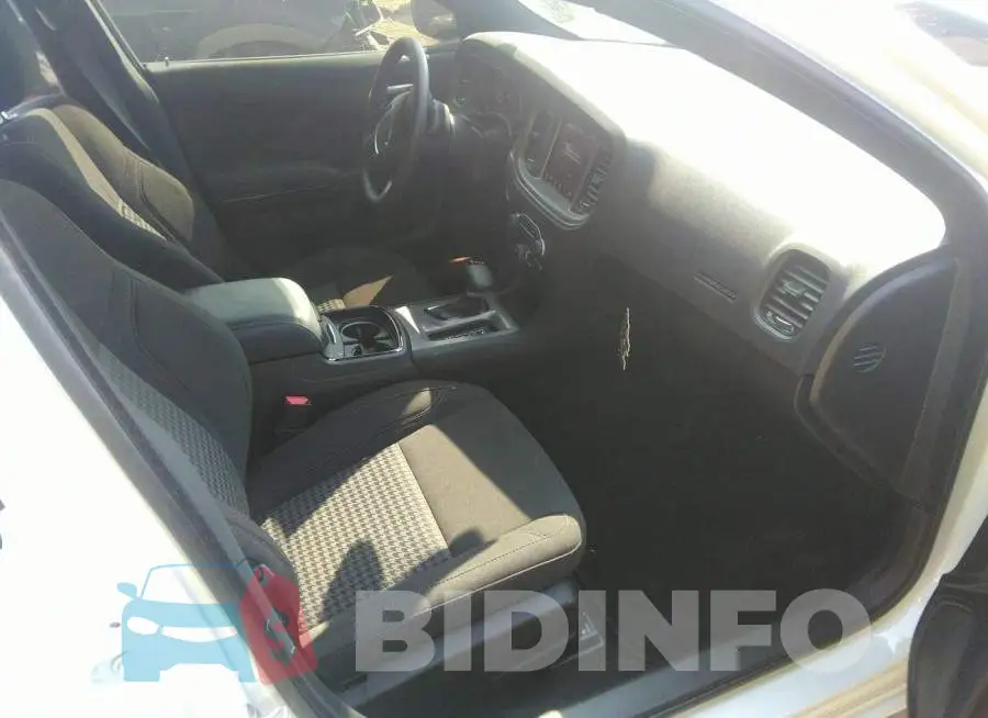 2C3CDXJG3PH573071 Photo# 5
