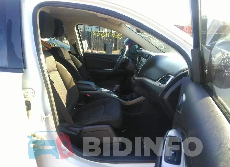 3C4PDCAB0GT211846 Photo# 5