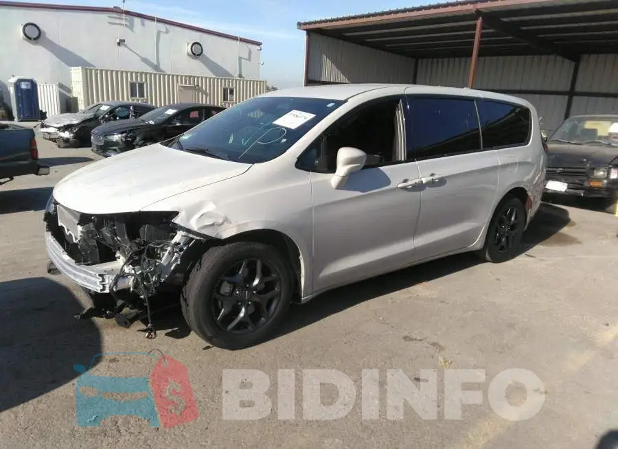 2C4RC1FG9LR126604 Photo# 2