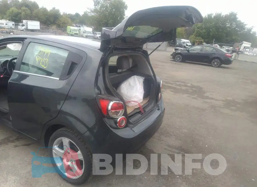 1G1JE6SB3F4186974 Photo# 3
