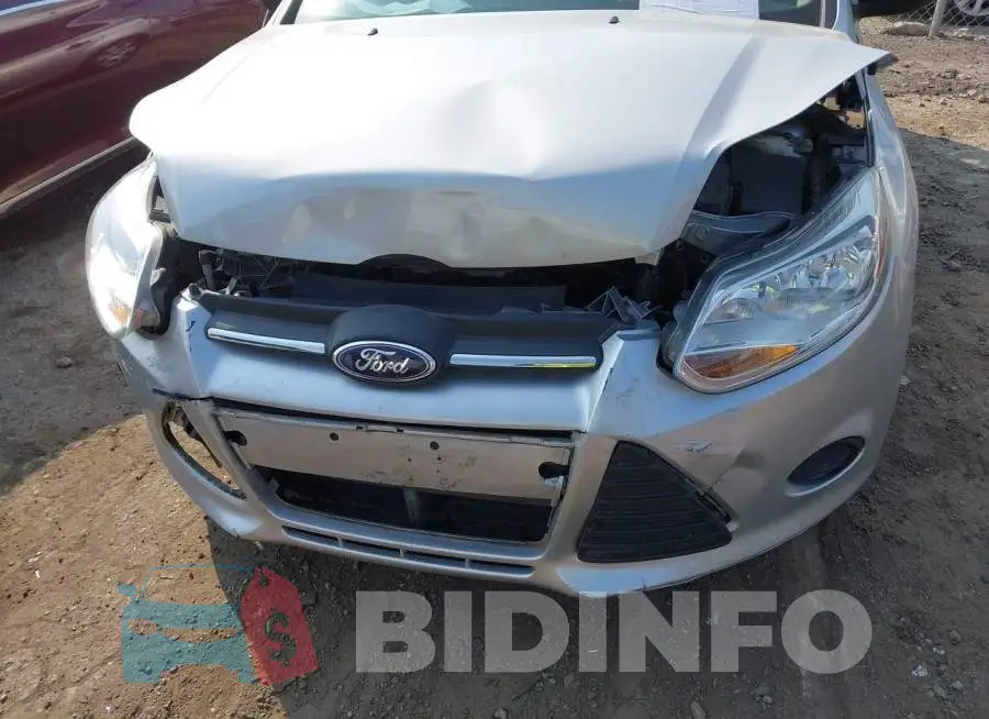 1FADP3E2XEL218354 Photo# 6